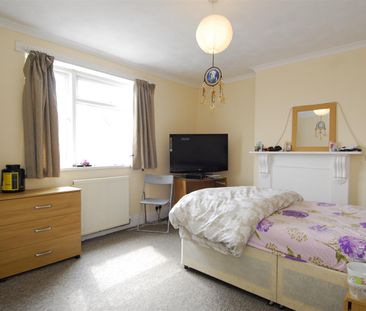 West Hill Road, Plymouth - Photo 4