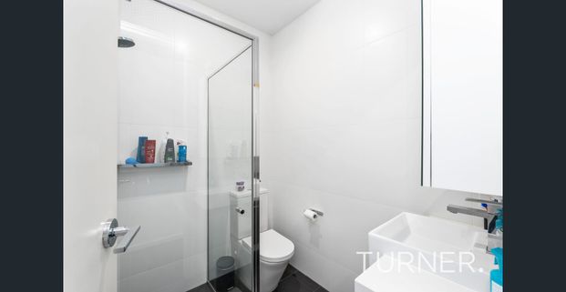 Furnished 3-Bedroom Townhouse for Rent – Prospect - Photo 1