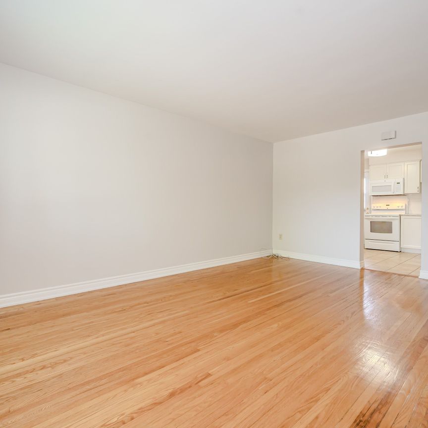 For Lease - 144 PRINCETON Drive, Hamilton, Ontario - Photo 1