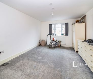 4 bedroom house to rent Maypole Road, Ashurst Wood, RH19 - Photo 5