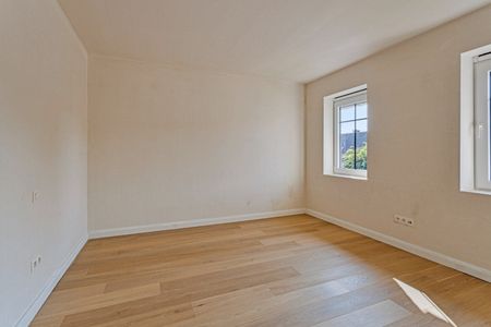 Ruime en kwalitatief afgewerkte nieuwbouw (HOB) met 3 ruime slpks op 412 m² te Olen ! - Foto 4