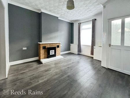 2 bedroom terraced house to rent - Photo 2