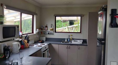 4BR house in Dalmore with great views - Photo 4