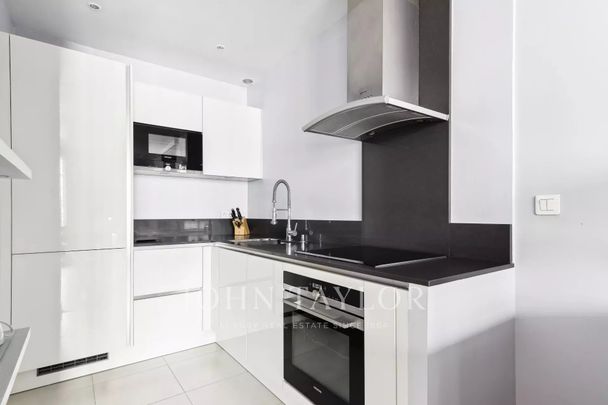 Appartement à louer Paris 8Ème, Paris Rive Droite, France3 300 EUR / Mois - Photo 1