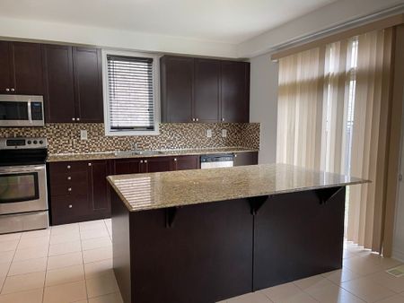 For Lease - 5343 Terry Fox Way, Mississauga, Ontario - Photo 5