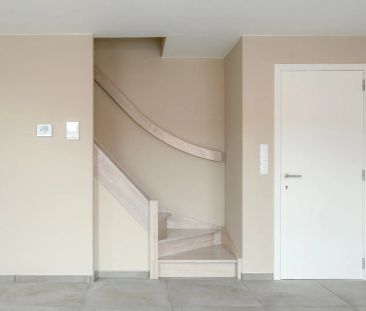 Zeer ruim nieuwbouwapp met 2 slpk en autostaanplaats in het centrum... - Foto 4