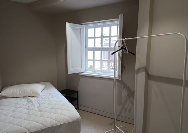 Rent 2 Bedrooms + 1 Bedrooms Coimbra