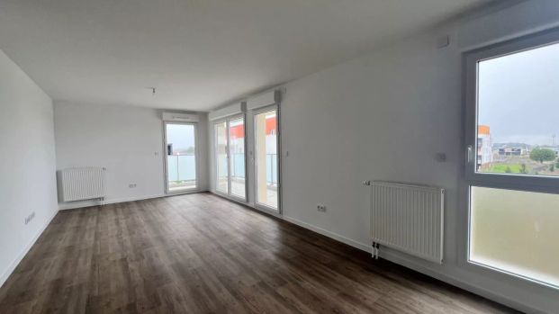 SPACIEUX T3 65M² - A LUISANT - Photo 1