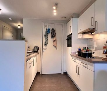 Appartement te huur in Gent voor € 875 met 1 slaapkamer - Photo 5
