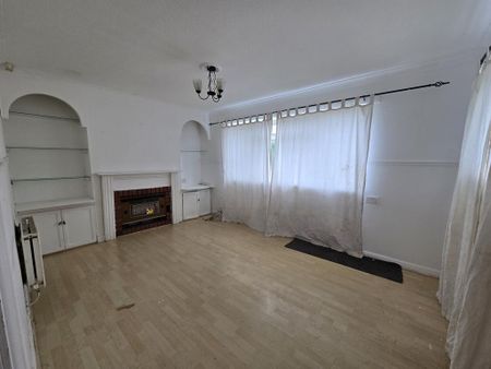 3 bedroom semi-detached house to rent - Photo 3