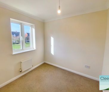 3 bed semi-detached house to rent in Hanson Gardens, Bishops Cleeve... - Photo 5