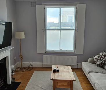 4 Bed Terraced House, Wandsworth Road, SW8 - Photo 1