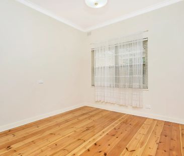 Well maintained four bedroom generous family living - Photo 6