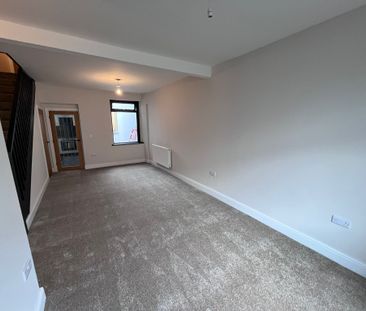 Major Street, Manselton, Swansea, SA5 9NN - Photo 2