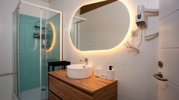 Carrer del Comte dUrgell, Barcelona, Catalonia 08011 - Photo 1