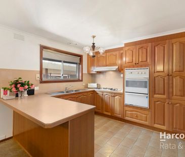 Charming 3-Bedroom Home in Lalor - Photo 6