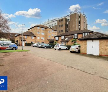 Studio to rent - Photo 5