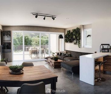 2.5 room apartment with private garden and covered parking space - Photo 1