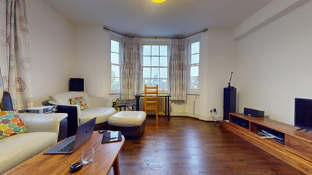 2 bedroom property to let - Photo 3