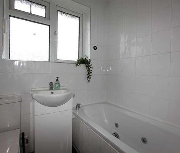 Marshalls Close, New Southgate, N11 - Photo 6