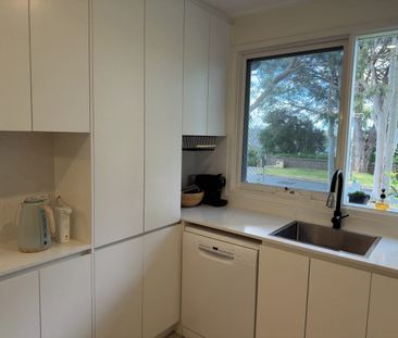 Bright Furnished 2Bed with Private Backyard + Store Room - Photo 3