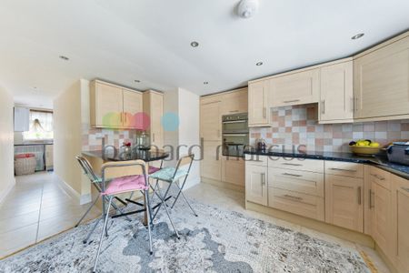 Dunley Drive - Photo 5