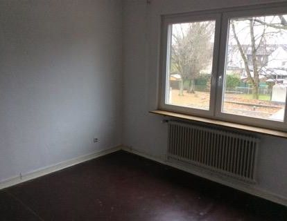 Ansprechende 2,5-Zimmer-Wohnung mit Balkon - Foto 1