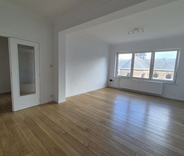 IXELLES - PLACE BRUGMANN - Photo 1
