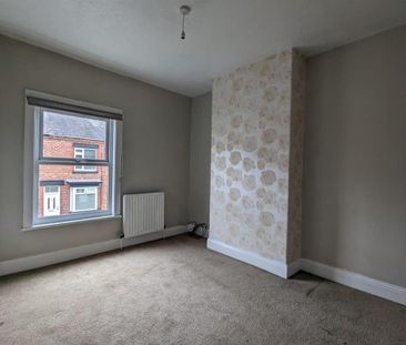 3 bedroom terraced house to rent - Photo 6
