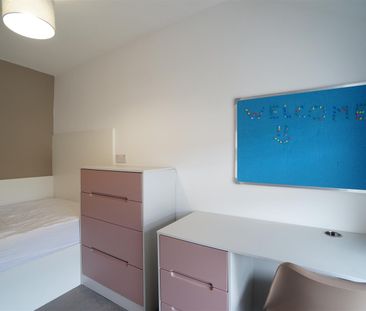 23 Fron Square - Photo 5