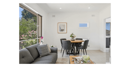 Beautiful 4-Bedroom, 1-Bathroom Family Home in the Heart of Para Hills - Photo 4