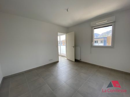 Location Appartement 2 pièces 53m² ROQUEVAIRE 13360 - Photo 5