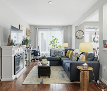 For Lease - 7 LAKELAWN Road Unit# 6, Grimsby, Ontario - Photo 2