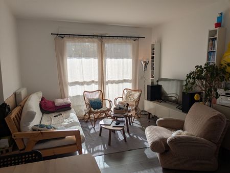 Location Appartement 3 pièces 64m² - Photo 4