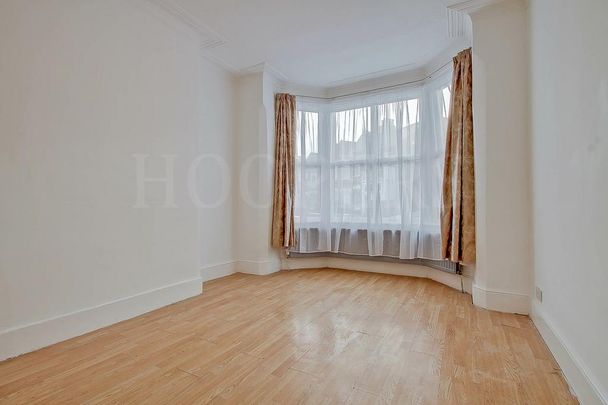 4 bedroom terraced house to rent - Photo 1