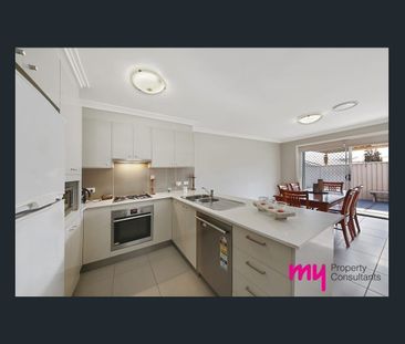 SPACIOUS TWO BEDROOM VILLA IN PRIME LOCATION - Photo 1