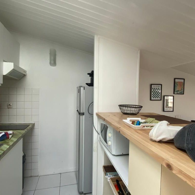 Location Appartement 1 pièce Meublé 28m² LA ROCHELLE 17000 - Photo 1