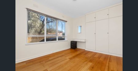 A Deal not to Miss - Photo 4