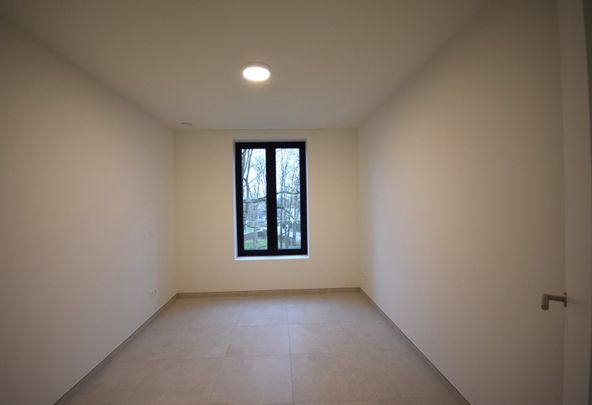 Dakappartement te huur in Oostakker - Photo 1