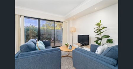 ONE OF A KIND TOWN HOUSE - Photo 3