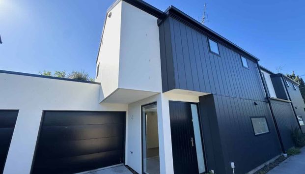 3/15 Waltham Road - Photo 1