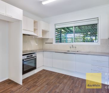 35 Bunyip Street, Burleigh Heads QLD 4220 - House For Rent | Domain - Photo 5