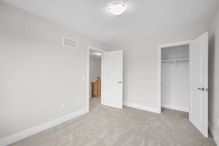 For Lease - 138 Corley Street, Kawartha Lakes, Ontario - Photo 5