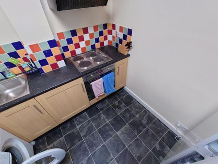 2 bedroom apartment to rent - Photo 2