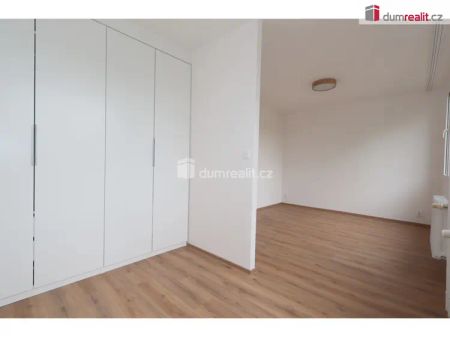 Světlý byt 2+kk, 54 m - Photo 3
