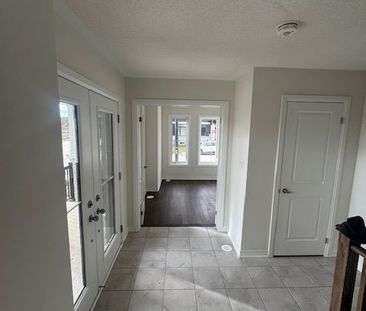 For Lease - 89 Blue Pond Drive, Brampton, Ontario - Photo 5