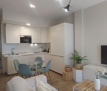 Alquiler de piso en Calle Peña - Photo 3