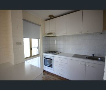 17/2 STIRLING STREET, South Perth, WA 6151 - Photo 2