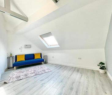 2 bedroom flat to rent - Photo 6