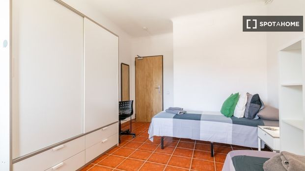 barcelona, Catalonia 08193 - Photo 1